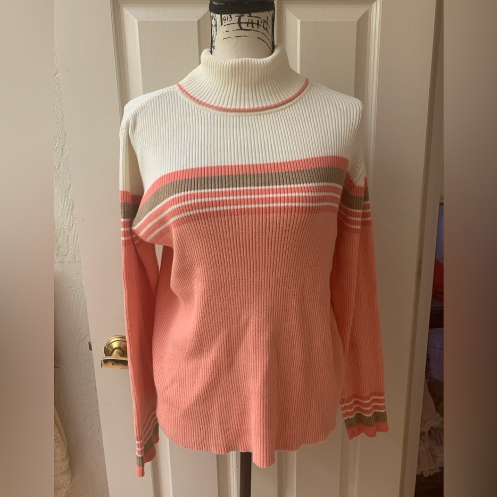 Liz Claiborne Cream & Peach Ribbed Turtleneck Sweater